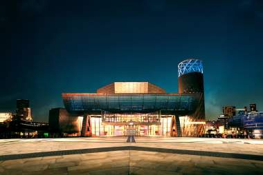 Lowry announces unmissable family favourites