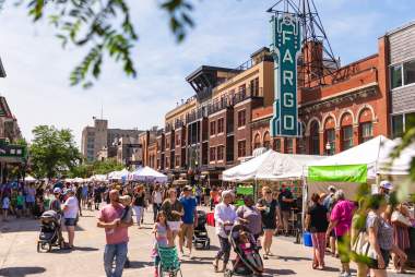 Downtown Fargo Street Fair