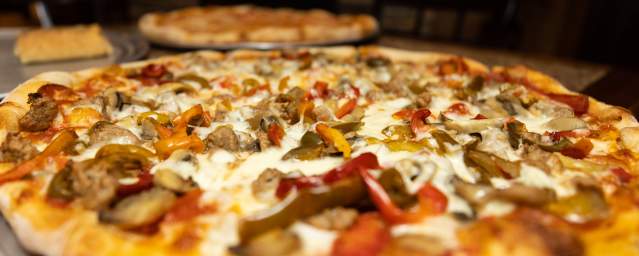 Mendicinos Pizza: 2022