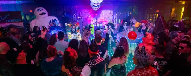 Montage Mountain Halloween Costume Contest