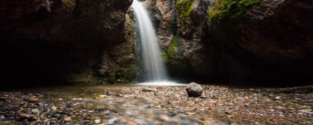 6 Hikes in Utah Valley You've Probably Never Heard Of - Grotto Falls