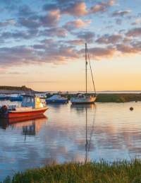 A view of the harbour in Clevedon, near Bristol at sunset - credit Dave Peters