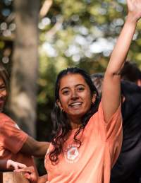 Team Building on low ropes at Mojo Active - credit Mojo Active