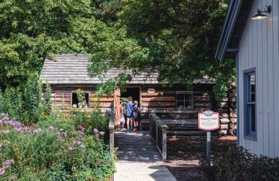 Blackberry Farm in Aurora, Illinois
