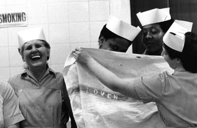 Dinner Ladies, Birmingham, UK, 1984, from the series Schwarz Flaneur. Pogus Caesar/OOM Gallery Archive.
