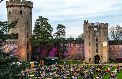 VB - Warwick Castle