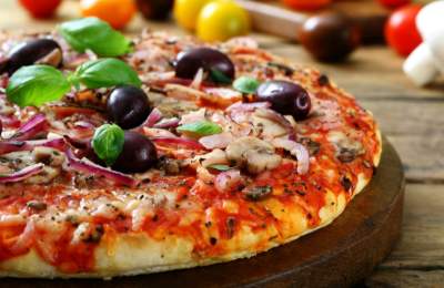 food - pizza