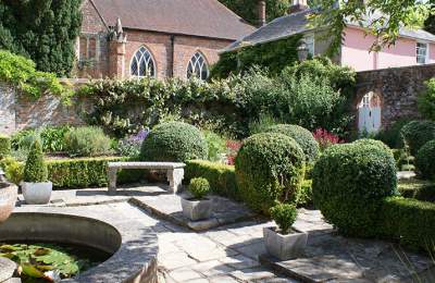 formal gardens at Stansted Park