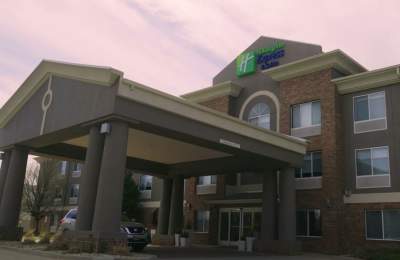 Holiday Inn Express & Suites Bellevue: 2022 Omaha Metropolitan Area Tourism Award Winner