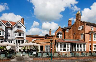 An outside image of The Arden Hotel in Stratford-upon-Avon