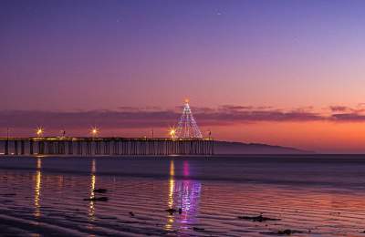 Tree of lights at Pismo Pier