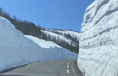 snø langs veien