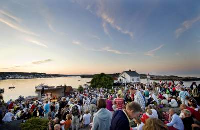 Concert at Stangholmen lighthouse in Risør
