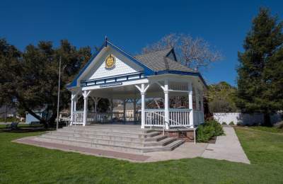 Heritage Square Park & Rotary Bandstand