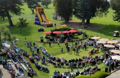 2025 Barefoot Concerts on the Green