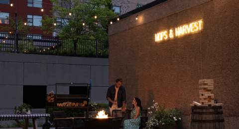 Hotel Champlain - Hops & Harvest