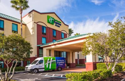 Holiday Inn Express and Suites Tampa Northwest-Oldsmar