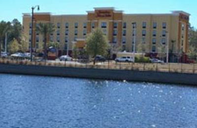 Hampton Inn & Suites - Bartram Park