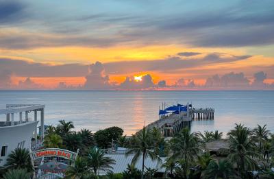 Sunrise at the Pompano Beach Fisher Family Pier