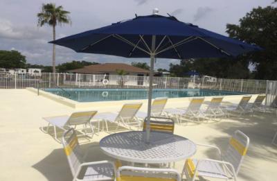 Poolside Umbrella - Kissimmee RV Park