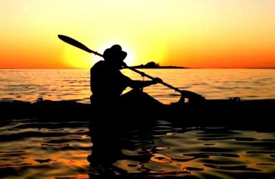 Gulf of Mexico paddler silhouette