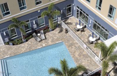 A_Outdoor Courtyard