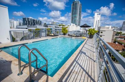 Riviera Suites South Beach