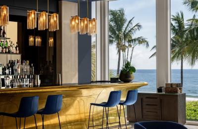 Beach Club lounge