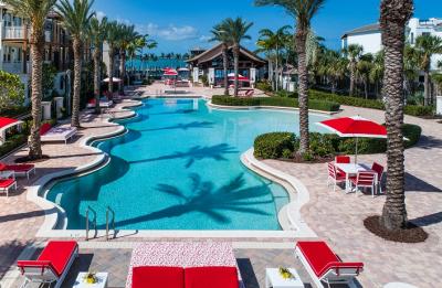 Top rated luxury resort in the Florida Keys with heated swimming pool.