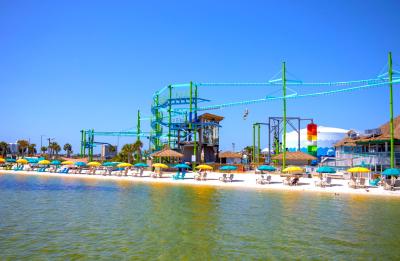Laguna's Beach Bar + Grill on Pensacola Beach