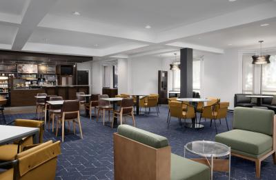 Courtyard Lakeland- Lobby