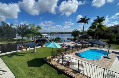 Pool/Dock