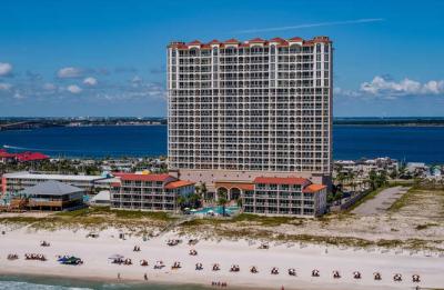 Beach Club Towers