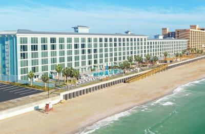 Active & Retired Military Rate at Grand Seas Resort