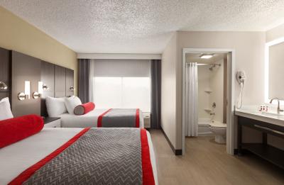 2 DBL Suite with Sofa Bed