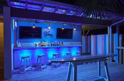 Back Deck Bar