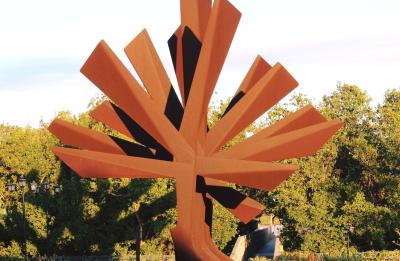 Signature Sculpture 