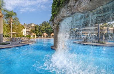 Cascades Swimming Pool