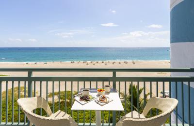 Oceanfront Guestroom at The Singer Oceanfront Resort