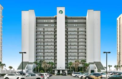 Emerald Towers
