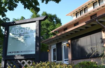 Adora Inn bed & breakfast