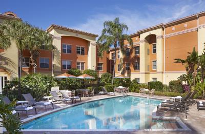 Relax with a book, take a dip in the heated outdoor pool or simply soak up the sun.
