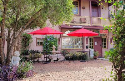 Casa de Solana Bed and Breakfast