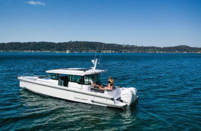 SeaEO Luxury Boat Charters