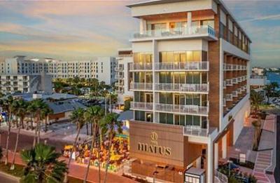 Hilton Clearwater Beach, Curio Collection by Hilton