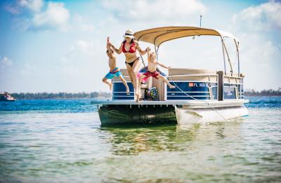 Panama City - Pontoon boat