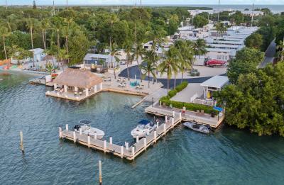 Sun Outdoors Key Largo is one of the most scenic and convenient destinations in the Florida Keys