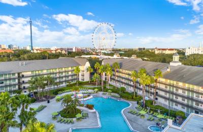 Stay in the heart of I-Drive, walkable distance to Orlando's iconic attractions and entertainment.