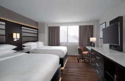Guest Room 2 Queen Beds