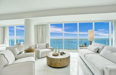 Ocean Front 3-Bedroom Penthouse Suite